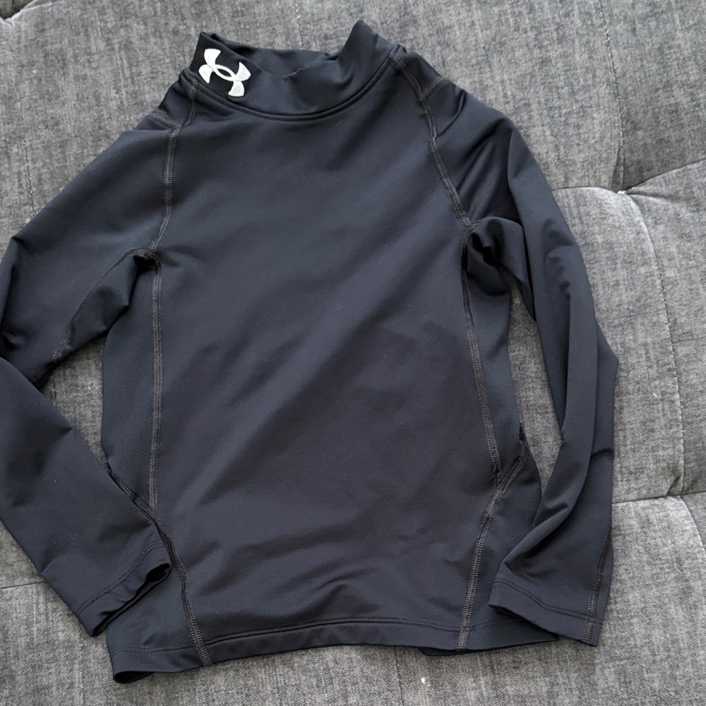 Under Armour Performance Long Sleeve